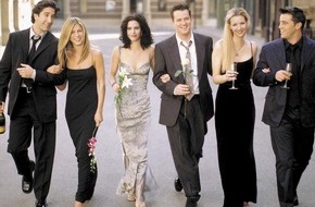 ProSieben: Von Babys und Heiratsanträgen: Chaotische News bei den "Friends"