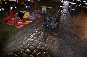 Kreisfeuerwehrverband Rendsburg-Eckernförde: FW-RD: PKW nach Verkehrsunfall überschlagen - Feuerwehr rettet zwei Schwerverletzte