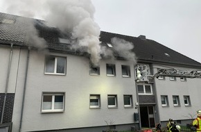 Feuerwehr Gladbeck: FW-GLA: Küchenbrand zur Mittagszeit - Haustier überlebt