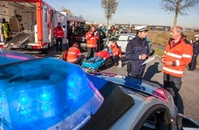 Polizei Rhein-Erft-Kreis: POL-REK: 171109-1: Schwer verletzte Autofahrerin/ Hürth