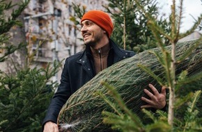Verband Natürlicher Weihnachtsbaum e.V.: Deutschland feiert natürlich: Der echte Weihnachtsbaum bleibt die Nummer 1/ Studie zeigt: 15,3 Millionen Haushalte feiern mit echtem Baum