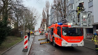 Feuerwehr Stuttgart: FW Stuttgart: Brand im Keller eines Mehrfamilienhauses in Stuttgart-Degerloch