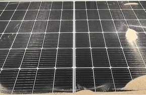 Intersolar Europe 2025: Fraunhofer IDMT zeigt neuartigen Ansatz zur akustischen Reinigung großer Photovoltaikflächen