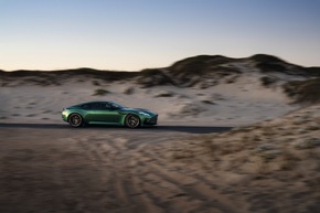 ASTON MARTIN DB12 GEWINNT PRESTIGETRÄCHTIGEN  MOTORKLASSIK AWARD 2024