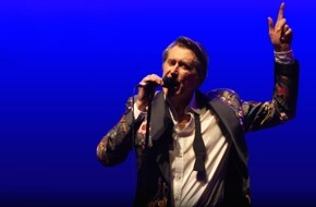 A Life in Voice: Bryan Ferry wird als erster Preisträger mit dem ALiV-Award ausgezeichnet