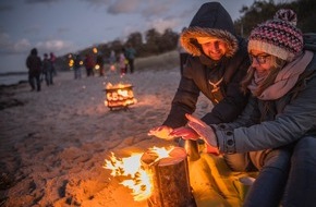 Ostsee-Holstein-Tourismus e.V.: Ostseeküste Schleswig-Holstein erstrahlt im "Lichtermeer"