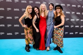 Constantin Film: Sommer, Sonne, Spaß! MÄDCHEN MÄDCHEN feiert Premiere auf dem Filmfest München