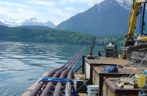 BKW Energie AG: Nuova tensione tra Spiez ed Oberhofen: Messo in funzione il cavo sottomarino di BKW