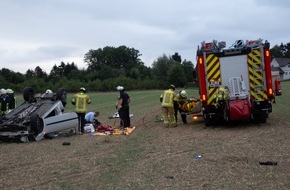 Freiwillige Feuerwehr Menden: FW Menden: Zwei verletzte Personen bei Verkehrsunfall