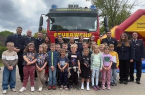 Freiwillige Feuerwehr Aurich: FW-AUR: Siebte Auricher Kinderfeuerwehr in Plaggenburg gegr&uuml;ndet