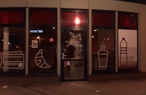 Bundespolizeiinspektion Rostock: BPOL-HRO: Vermutlich versuchter Einbruch in DB Store