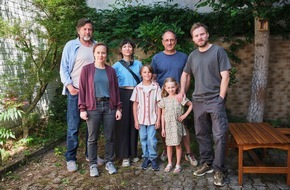 SWR - Das Erste: Eva Löbau und Hans-Jochen Wagner drehen "Tatort - Sharenting"