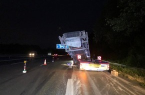 Polizei Münster: POL-MS: A 2 - Auflieger droht umzukippen - Verkehrsbehinderungen