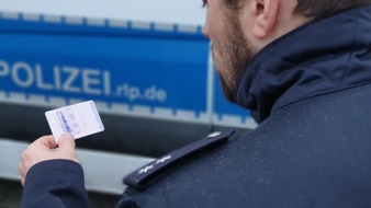 Polizeidirektion Neustadt/Weinstraße: POL-PDNW: ZVD Rheinpfalz: Kontrolle des Sonntagsfahrverbots deckt Urkundenfälschung auf