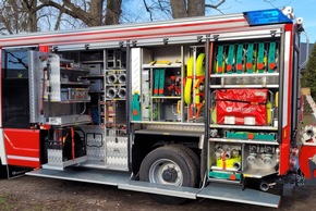 FW Helmstedt: Übergabe des neuen Löschgruppenfahrzeuges LF 10