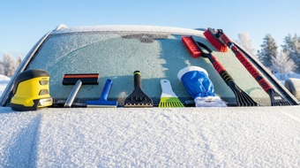 Touring Club Schweiz/Suisse/Svizzero - TCS: Le TCS teste des grattoirs &agrave; glace : trois mod&egrave;les sont excellents