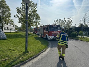 FW Weinheim: Keine Langeweile f&uuml;r die Weinheimer Feuerwehr am Wochenende