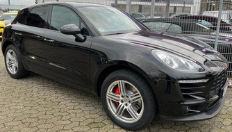 Kreispolizeibehörde Rhein-Kreis Neuss: POL-NE: Porsche Macan aus Einfahrt entwendet