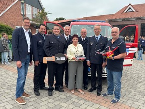 FW-OLL: Familienfest der Feuerwehr Littel mit Fahrzeug- und Drohnenübergabe