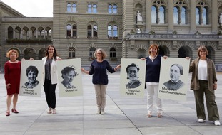 MTL Marie Theres Langenstein: Hommage/Omaggio/ Omagi 2021 - Medienkonferenz auf dem Bundesplatz vom 17.August 2020 - Fotos