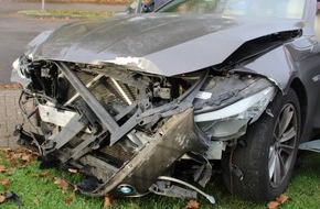 Polizei Minden-Lübbecke: POL-MI: Autofahrerin bei Kollision schwer verletzt