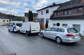 Polizeidirektion Trier: POL-PDTR: Auffahrunfall mit vier Leichtverletzten