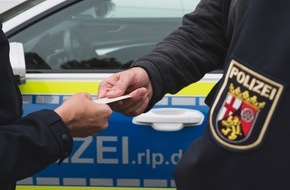 Polizeidirektion Kaiserslautern: POL-PDKL: Anhaltend hohe Polizeipräsenz - Einsatzkräfte kontrollieren in der Innenstadt