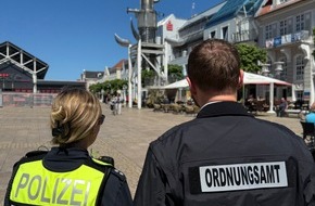 Polizeiinspektion Aurich/Wittmund: POL-AUR: Pilotprojekt: Gemeinsame Streifen sorgen f&uuml;r Sicherheit und Ordnung in der Innenstadt