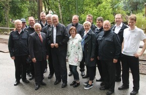 Landesfeuerwehrverband Schleswig-Holstein: FW-LFVSH: Jugendfeuerwehren lassen sich von Wasser nicht schrecken