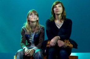 ZDFneo: Sterneköchin trifft auf Kinderarmut/ 
ZDF zeigt "Mandy will ans Meer" mit Anna Loos (BILD)