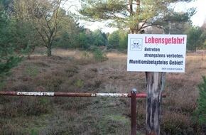 Deutsche Bundesstiftung Umwelt (DBU): Presseeinladung: Landwirtschaftsminister Backhaus besucht DBU-Naturerbefläche Marienfließ - Heidepflege auf munitionsbelasteter Fläche