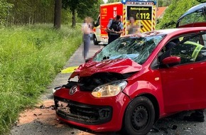 Polizei Bielefeld: POL-BI: Totalschaden nach Alleinunfall