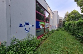 Polizeipräsidium Konstanz: POL-KN: (Vöhringen, Lkrs. Rottweil) Gemeindehalle besprüht - Polizei sucht Zeugen