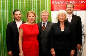 Mestemacher GmbH: Männeremanzipation / Spitzenväter aus Braunschweig und Berlin im Gespräch mit den Medien / Leitung des Mediengesprächs: Prof. Dr. Ulrike Detmers, Initiatorin Mestemacher Preis Spitzenvater des Jahres