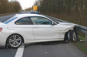 Polizei Minden-Lübbecke: POL-MI: 23-jähriger Golf-Fahrer touchiert BMW nach Überholmanöver