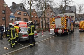 Freiwillige Feuerwehr Werne: FW-WRN: TH_1 - LZ1 - Kind 1,5 Jahre sitzt im Auto, Auto verschlossen, Schlüssel im Fahrzeug