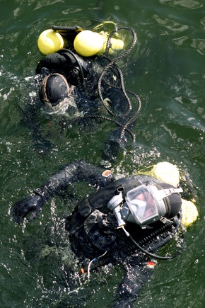 Deutsche Marine - Bilder der Woche: Ausbildung bei der Deutschen Marine - Erfahrung kommt von &quot;Fahren&quot;