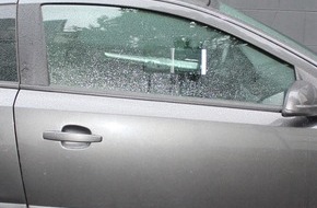 Kreispolizeibehörde Soest: POL-SO: Lippstadt - Autos zerkratzt und Scheiben eingeschlagen