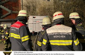 Feuerwehr München: FW-M: Kellerabteile in Flammen (Perlach)