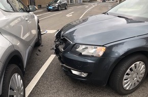 Polizeidirektion Pirmasens: POL-PDPS: Verkehrsunfall mit einer leichtverletzten Person und hohem Sachschaden