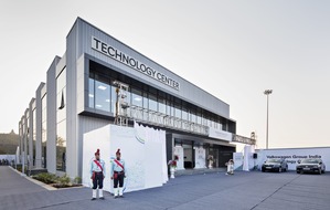 Skoda Auto Deutschland GmbH: Projekt INDIA 2.0: SKODA und Volkswagen Group India eröffnen neues Technologiezentrum in Pune