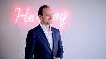 Ahead 100 | Sensation Ahead GmbH: Die KI-Milliarden-Wette im geheimen CEO-Gruppenchat &ndash; warum Netzwerke unter Top-Managern so entscheidend sind