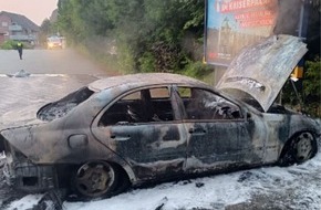 Polizeiinspektion Osnabrück: POL-OS: Melle: Brandstiftung in der Barkhausener Straße - Pkw stand in Vollbrand