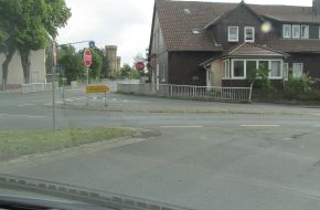 Polizeiinspektion Hildesheim: POL-HI: VU mit Flucht in 31167 Bockenem, Ortshäuser Straße, Höhe Fußgängerüberweg 
Fr. 09.05.-Mo. 12.05.14
(do)