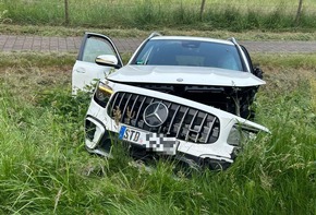 POL-STD: Sechs zum Teil schwerstverletzte Autoinsassen bei Verkehrsunfall auf Landesstraße 124