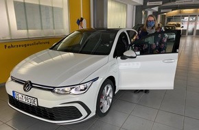 Thalia Bücher GmbH: Thalia Mayersche Gewinnspiel: Osnabrückerin gewinnt neuen VW Golf GTE