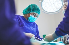 Universität Bremen: Chirurgie: Die OP-Beleuchtung "denkt mit"