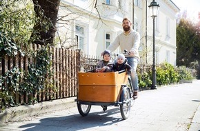 DVAG Deutsche Vermögensberatung AG: E-Bike-Boom in Deutschland - so sichern Sie Ihr Rad ideal ab