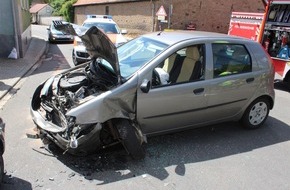 Polizeidirektion Kaiserslautern: POL-PDKL: Verkehrsunfall mit Leichtverletzten