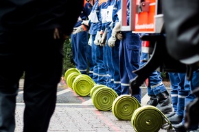 FW-NE: Leistungsspangenabnahme der Jugendfeuerwehren aus NRW in Kaarst
